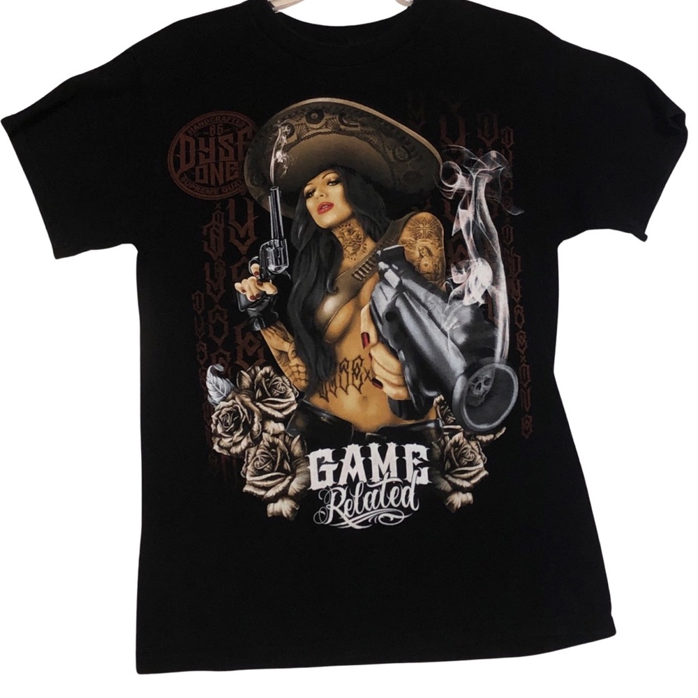 Dyse one T-shirt Game Related Cowgirl graphic Med